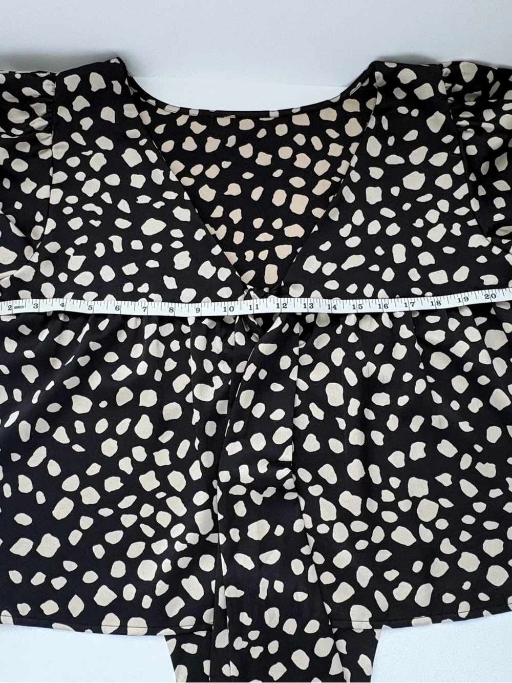 LOFT Open Back Bow Blouse Black Cream Print Size L
